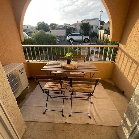 Appartement Cap D'Agde Dans Residence Avec Piscine Екстериор снимка